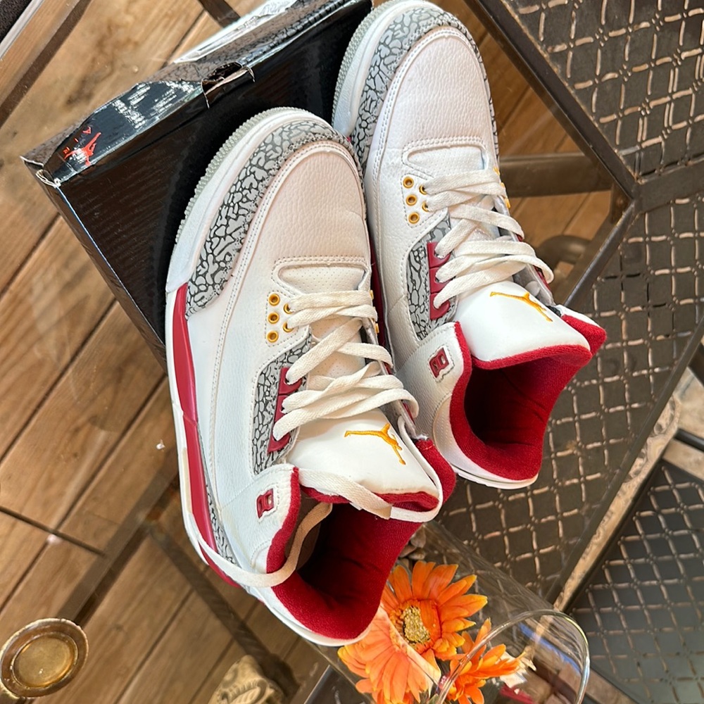 Air Jordan Retro 3